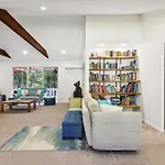 Spacious 4-Bed Hinterland Luxury Escape With Pool