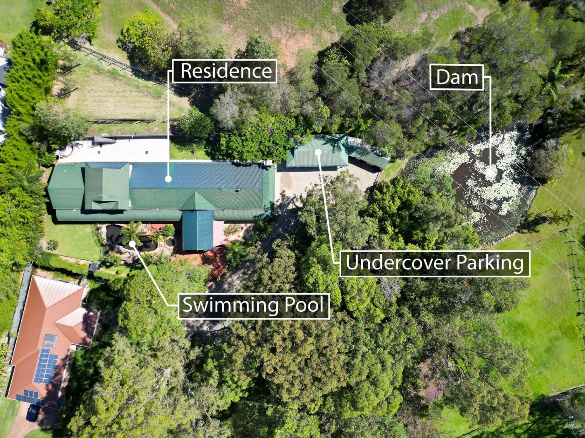 Spacious 4-bed Hinterland Luxury Escape With Pool * Gold Coast